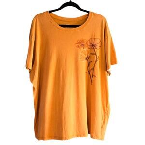 Torrid midnight floral relaxed fit cotton crewneck tee size 2